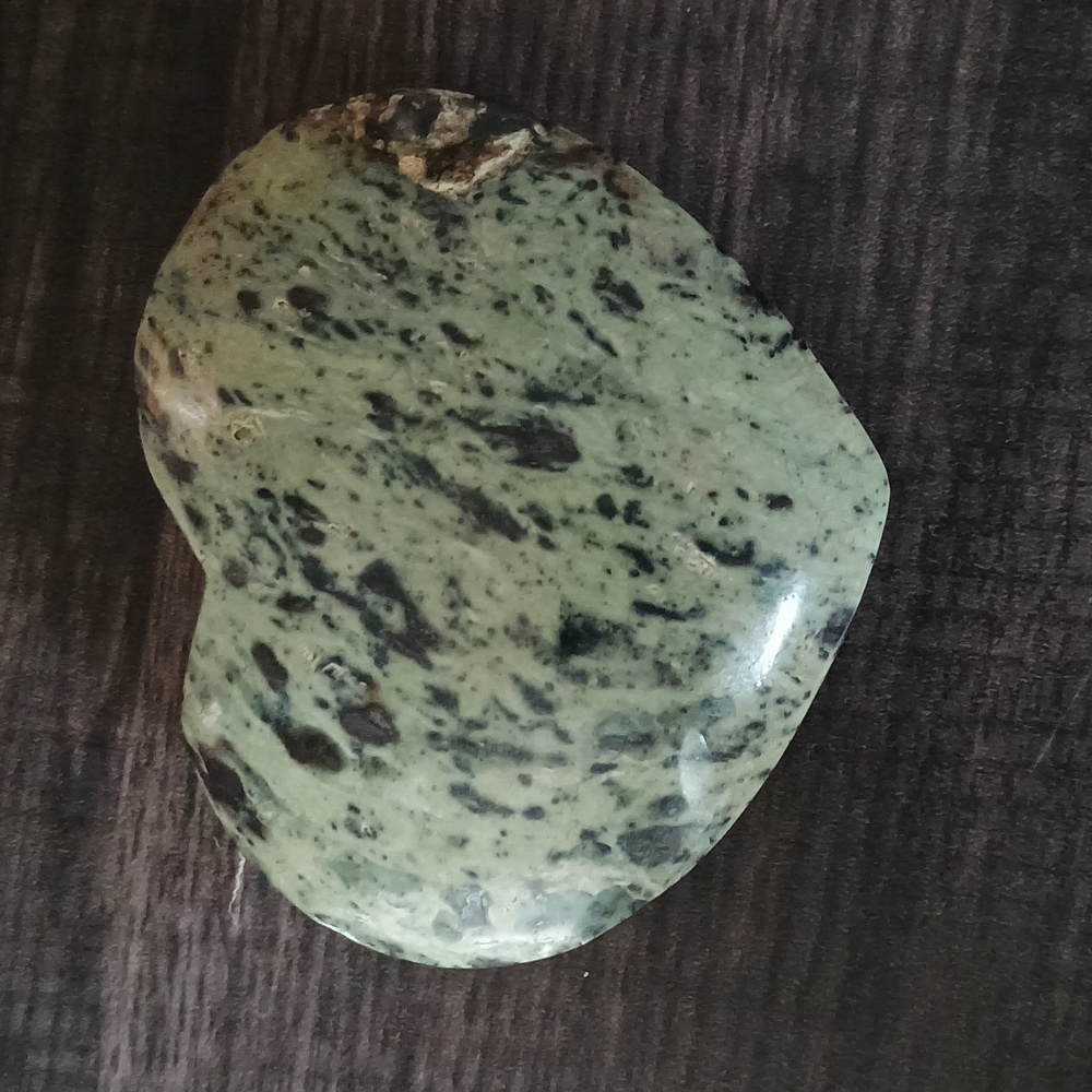 Vintage Dragi Jade Stone- Carved, Puffy Heart Natural Green Smooth Stone - Picture 2 of 6